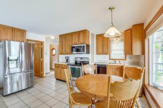 Dock and Views Scenic Lakefront Escape in Harrison - Harrison - 3