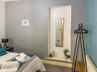Southgate House - Uk48863 - Elland - 7