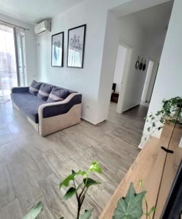 Sea View Apartment - 9