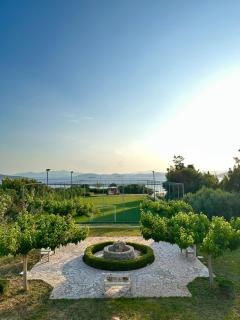 Seaside Villa with Private Football Pitch - Nea Stira - 8