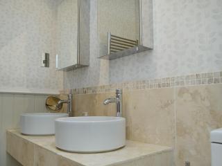 The Cottage - Cheltenham - 1