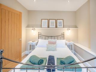The Coach House At Elm Tree Farm - Brent Knoll - 3