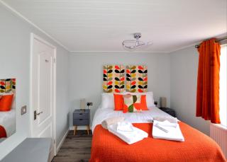 Longnor Wood Holiday Park - 6