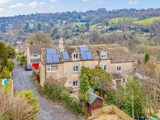 Holly Tree Cottage - Nailsworth - 0