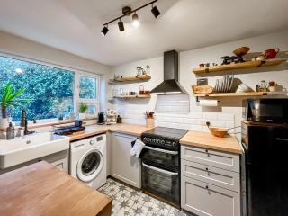 Holly Tree Cottage - 9