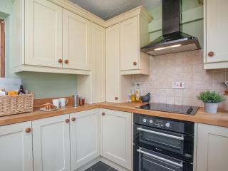 Hill Cottage - Stratton - 6