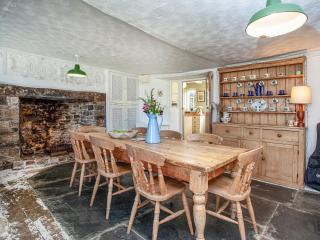 Hill Cottage - Stratton - 8