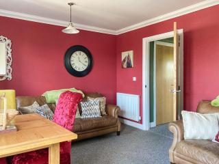 Cosy Cotswolds Townhouse - 7