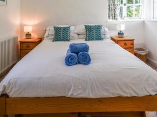 No Place - Sennen - 1