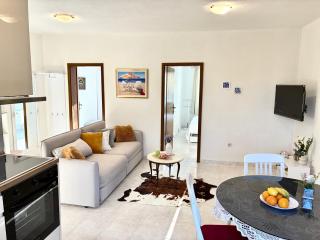 Apartments Golden Beach - 0