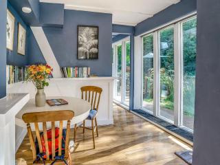 The Berm - Uk41199 - Llanfynydd - 3