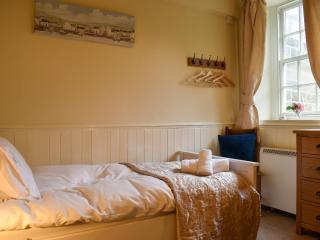 Ewden - Robin Hood's Bay - 2