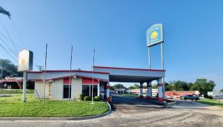 River Forest Inn - Belton - 9