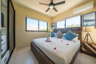 Privacy, Location, Freedom - Sosúa - 6
