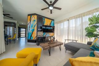 Privacy, Location, Freedom - Sosúa - 4