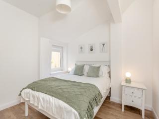 Dove Cottage - Inverness - 2