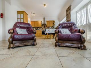 The Old Stables - Kirkton of Tealing - 6