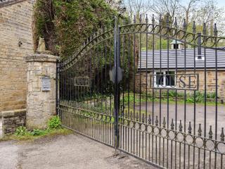 Dove House - - 2