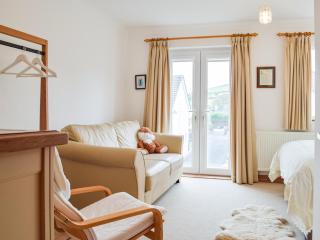 Trondra House - Ferryside - 4