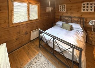 Bosworth Lakeside Lodges - - 7