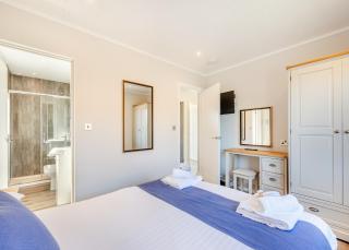 Waterside Hambleton Lakeside Lodges - Poulton-le-Fylde - 1