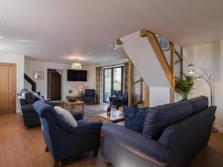 The Coach House - Ukc2772 - Sandwich - 7