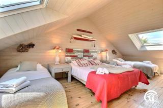 L'Atelier d'artiste by Domaine de Colomban - plages et commerces à pieds - 8