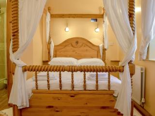 The Stable - B6205 - Onecote - 3
