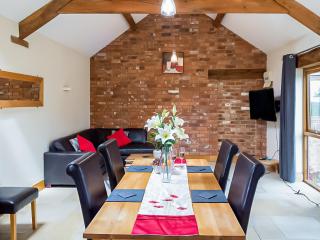 Blackberry Barn - Tortworth - 9