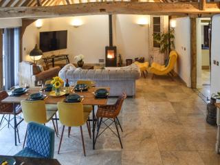 The Wilderness Retreat - - 8