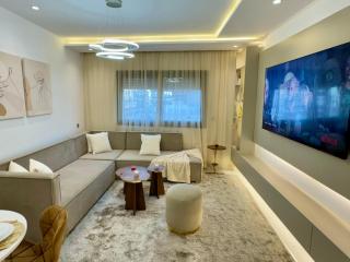 Sirena Pearl Cornice - 4