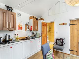 Uk47248 - The Studio - Bellerby - 3