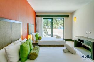 Top Beachfront Complex Private Patio with Pool - 1