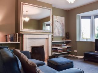 Redwood House - - 7