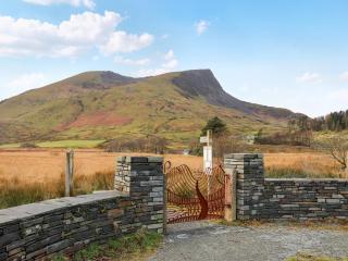 Edward Terrace Cottage - Bettws Garmon - 7