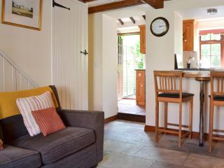 Kates Cottage - Slingsby - 7