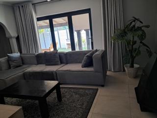 Adam's Inn place - Hartbeespoort - 9