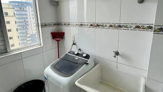 Apto Almeida e Moraes Frente Mar Balneário Camboriú - 1