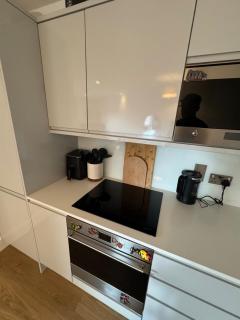 1 bedroom city centre apartment - Birmingham - 4