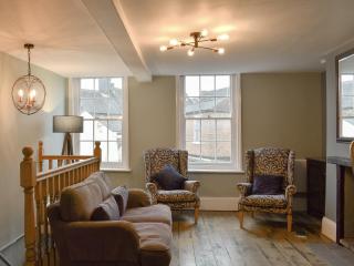 Dusty House - Ashbourne - 8
