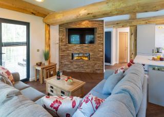 Woodland Park Lodges - Ellesmere - 6