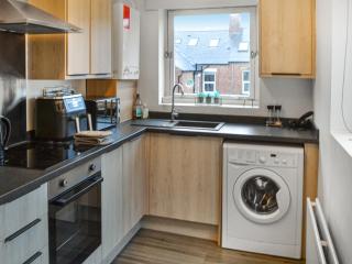 Grosvenor Apartment - High Heaton - 5