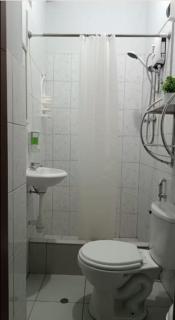 Habitación privada cerca a la plaza Constitución en un 1er piso - 2