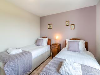 Llwyncelyn Farmhouse - Clynderwen - 1