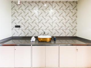 5 Star Luxe 2BHK River View Apartment Porvorim - Porvorim - 6