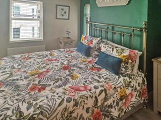 Bumblebee Cottage - Sheringham - 1