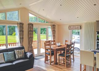 Langmere Lakes Lodges - Hainford - 6
