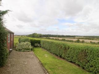 Searchlight Cottage - Fraisthorpe - 1