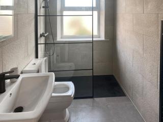 Frankfurt Flat - Uk44457 - Two Dales - 1