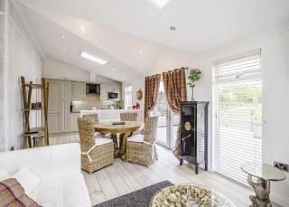 Ladera Retreat Lodges - Eaton - 9